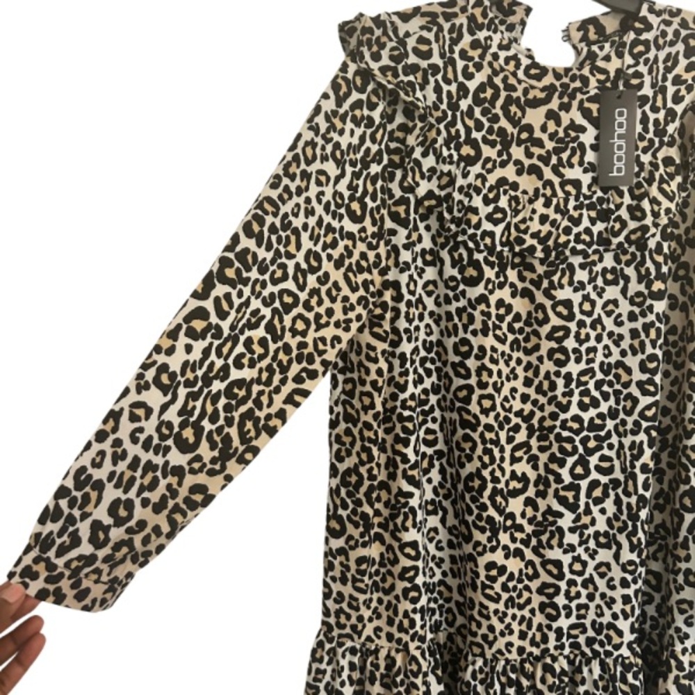 Boohoo Leopard Print Ruffle Dress - Picture 4 of 5